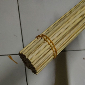 Tusuk/stick bambu 70 cm diameter +-5mm tumpul isi 50 pcs