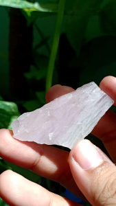 #RJ015 Morganite มอแกไนต์ สีชมพู น้ำหนัก 12.3 กรัม หินธรรมชาติ หินสะสม