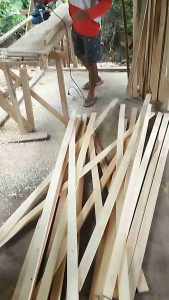 Reng Kayu 2x3 isi 10 batang Halus