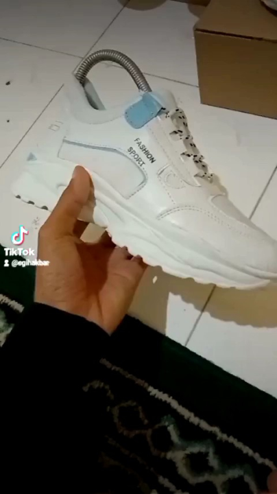 Sneakers Wanita Korea Sepatu Korean Style Gaya baru By fashion