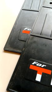 KROWT LUMPUR TULISAN TRD UNIVERSAL BELAKANG HARGA 1SET 2PCS