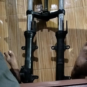 shock depan skok depan ninja 4tak 250cc copotan motor lepas dari baru