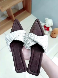 Dép Lê Nữ Quai Cói Chéo Chất Dày Dặn Mang Êm Chân  Đế Chống Trơn Trượt.