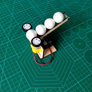 เล่นบอลเซิร์ฟเวอร์ DIY ของเคย สิ่งประดิษฐ์ รวมเพื่อการส่งพลังงาน รูปร่างสนุกด้วยวิทยาศาสตร์ รูปแบบขนาดเล็กแนว STEM