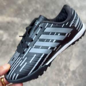 🌸รองเท้าผ้าใบเด็กผู้ชายแบบผูกเชือกแบรนด์เบนชิน(BINSIN)by Baoji 🌸รุ่นB31-677 มีสีน้ำเงิน🌸เขียว🌸เขียวอ่อน🌸ดำ31-36🌸ราคา390฿(590฿)เบาสุดไป🌸บริษัทในเครือบาโอจิ(Baoji)