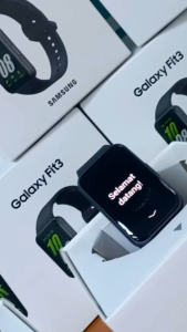 [Malaysia Set] Samsung Galaxy Fit 3 (R390) Bluetooth Smartwatch with 1 Year Samsung Malaysia Warranty