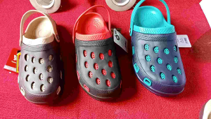sandal kodok sandal yumeida sandal bakpao sandal sepatu sepatu kodok sepatu separuh sandal jumbo sandal besar