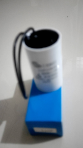 WASHING MACHINE / ICE CRUSHER CAPACITOR ( 11uF/450V )