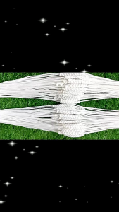 🙏ฝ้ายผูกข้อมือสีขาว ขนาด1.5-2มิล ยาว30-34ซม . ถักด้วยมือจำนวน9ถัก เพื่อความเป๋นศิริมงคล