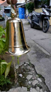 Bel Pintu Rumah Lonceng Kuningan Rantai 16 x 19 cm Polished Brass 1 Pcs