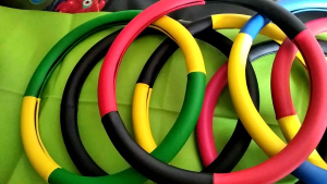 Cover Setir Mobil untuk Truck Canter: Sarung Setir Mobil, Sarung Stir Mobil Pickupsarung Stir Mobil Truck Canter Umplung New Carry Carry Futura Gran Max Hino Dutro Ragasa Hino Lohan dll Real Pick 100%Original