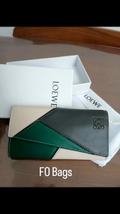 Dompet Puzzle Lowe Panjang Warna Hijau Import kd 194