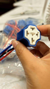 Socket Relay 4 Kaki Keramik Soket Rilay Mobil 4 pin