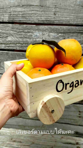 ลังไม้สน แบบมีล้อหมุนได้ กระบะไม้ กล่องไม้สำหรับใส่ของ