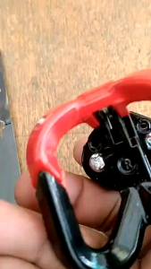 Hook Gantungan Barang Motor Cabang 2 Tutup CNC Import Universal