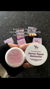 PAKET COMBO CREAM EXTRA WHITENING BOOSTER + 5X CERAMIDE BARRIER MOISTURIZER VIES BEAUTY