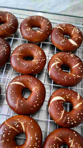 Pretzel bagels 4 pcs. original Germany เพรทเซล เบเกล 4 ชิ่น #19