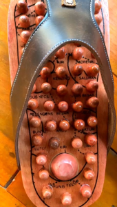 Sandal Refleksi Kayu Capit Coklat / Sandal Rematik / Sandal Pria&Wanita