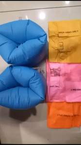 PELAMPUNG RENANG SATU SET 2 PCS UNTUK ANAK SAMPAI DEWASA PAKAI DI LENGAN SWIMMING POOL