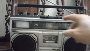 Cassette cổ JVC RC-545JW (sx năm 79) như hình nguyên zin.