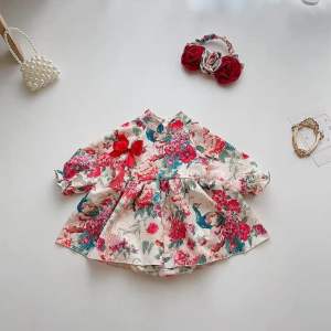 (3-12kg) Body Cổ Tàu Hoa Công NHÍM XÙ KIDS Cho Bé Gái Sơ Sinh Đầy Tháng Thôi Nôi B128