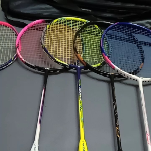 RAKET BADMINTON PULL CARBON 30 LBS FRIE TAS GRIP PULSET