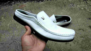 sepatu sandal selop bustong tutong kulit terbaru | sepatu bustong warna putih | sepatu sandal habib kiyai santri