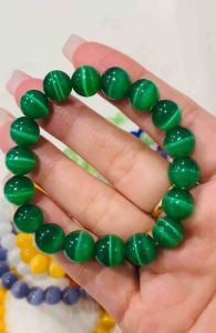 Vòng tay đá mắt mèo ánh chiếu lấp lánh xinh xinh