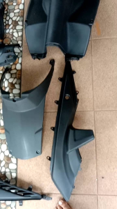 COVER TANGKI SAMBUNGAN BODY HONDA VARIO 110 LAMA KARBU