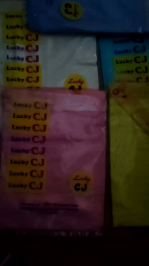 PRANELA BLANKET WITH HOOD