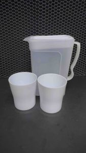 1.5 Liter Durable Water Pitcher Food Grade Water Pitcher with 2 Cups pur water pitcher White Pitcher