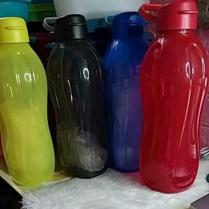 Tupperware Eco Bottle 2L with Carrier Big Tumblers On the Go