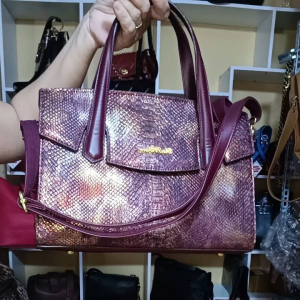 Túi da bò size 33x22x12 - Màu rượu vang đỏ sang trọng