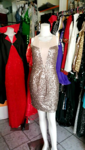 เดรสสั้นปักเลื่อม🌹 อก-32-34 นิ้ว, เอว-26-27 นิ้ว, สะโพก 38-40 นิ้ว 👗 เรียบหรูดูแพง