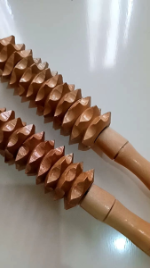 alat pijat terafi roll kayu/alat pijat punggung dan leher