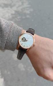 ĐỒNG HỒ NAM CHÍNH HÃNG Orient RA-AG0001S10B Automatic White Dial Rose Gold Case Brown Leather For Men