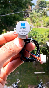 Dinamo Motor Swing AC GREE GWC MP24AD DC 12 Volt Original GWC 05MOO-09MOO3/1 05C3E-09C3E