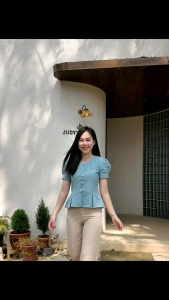 เสื้อผ้าฝ้ายคอกลมชายระบาย