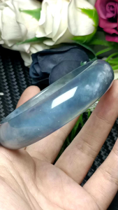(Certificate) Aquamarine bangle 61mm +- (附证书)星光海蓝宝手镯 61mm +-