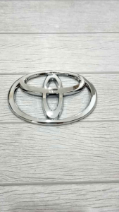 EMBLEM LOGO BAGASI INNOVA 2012-2015 ORIGINAL