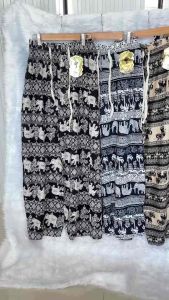 กางเกงช้าง ผ้าสปัน ขาปล่อย ผู้ชาย ผู้หญิง มีกระเป๋า ยืดได้ 38 นิ้ว สะพก 48 นิ้ว ยาว 37 นิ้ว ใส่สบาย ระบายอากศได้ดี