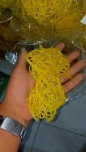 Kerupuk Mie Kuning mentah 1000 gr