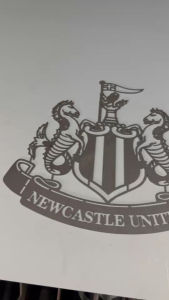 เหล็กฉลุลาย สโมสร นิวคาสเซิ้ล สโมสรฟุตบอล  (ราคานี้ไม่ทำสี) ความหนา 1.2 mm