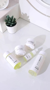 DAY CREAM VANESA BEAUTY SKINCARE 10 G WITH CERAMIDE - CREAM SIANG