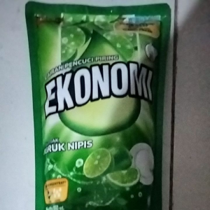 Sabun Pencuci Piring Ekonomi Liquid Murah: Solusi Praktis untuk Rumah Tangga