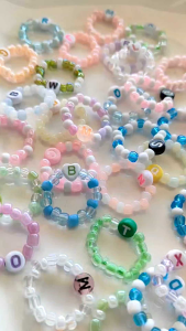 แหวนลูกปัด จี้อักษรอังกฤษ A-Z คละอักษร