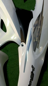 ชุดสี WAVE 125 S กุญแจกลม สี ขาวมุกทอง พร้อมติดลาย 13ชิ้น หัวRได้12ชิ้น ลูกค้าสามารถเลือกสีและลายได้ตามต้องการทักแชทได้เลย