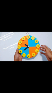 Prakarya: Membuat Jam Dinding Unik dari Kardus Kertas Warna & Tutup Botol