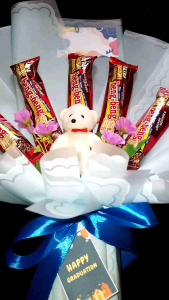 Buket bengbeng/ buket bengbeng plus boneka bear mini/ buket bunga/ buket wisuda/ buket anniversary/ buket valentine