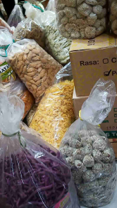 Ajisan Sakura Warna 1kg Snack Riri Ajisan Gurih Cemilan Gurih Jadul Camilan Gurih Lezat Ajisan Sakura Warna